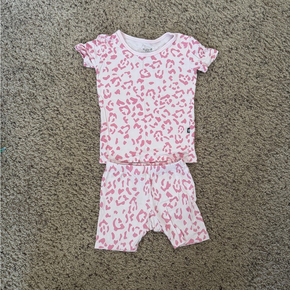Kyte Baby Pink Leopard Print Kids shorts Pajamas 2T